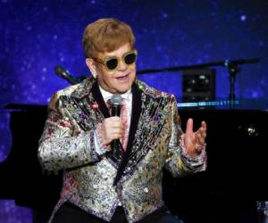 John realizó su primera gira en 1970 y desde entonces ha dado más de 4.000 conciertos en más de 80 países. En 1994 fue incorporado al Salón de la Fama del Rock and Roll. Fotos: AP/El Heraldo Honduras.