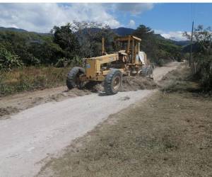 Entre las prioridades de inversión está el mantenimiento de carreteras que permiten sacar los productos como café y los granos básicos para garantizar la seguridad alimentaria de las diferentes comunidades.