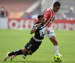 Los Pumas lograron imponerse en el encuentro futbolístico este domingo.