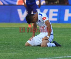 Gerson Rodas del Olimpia se lamenta en una clara acción de gol ante Motagua. Foto:El Heraldo / OPSA