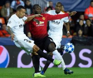 Los Reds Devils fueron incapaces de conseguir un triunfo y dejaron ir la oportunidad de ser líderes pese al tropiezo de la Juventus en Suiza. Foto/AFP