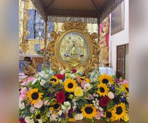 La peregrinación de la Virgen de Suyapa inició con una misa en la Catedral Metropolitana.