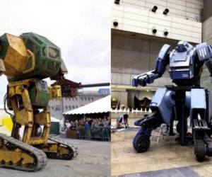 La firma de California MegaBots presentó su robot de combate Eagle Prime, de 12 toneladas y una potencia de 430 caballos ( A la derecha de la fotografía). Su rival, KURATAS, de 6,5 toneladas y 87 caballos, fue construido por la empresa japonesa Suidobashi( a la izquierda de la fotografía). Foto: AFP