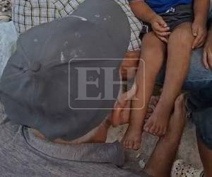 El pequeño fue recibido en su casa por familiares y vecinos de la comunidad que no dejaron de buscarlo ni un minuto.