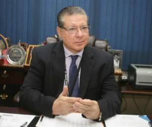 Matamoros Batson aseguró que el resultado que dé el TSE la noche de mañana en el nivel presidencial será validado por el amplio acompañamiento de los observadores internacionales.