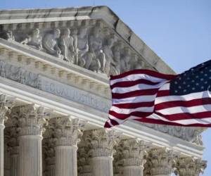 Trump ha defendido su posición diciendo que la Enmienda 14 se aprobó tras la guerra civil para proteger a los hijos de los esclavos.