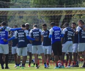 Con la intención de esconder absolutamente todos los detalles tácticos a trabajar en la última práctica, la rigidez con la que se manejó el tema de seguridad en el lugar de entrenamiento, fue enorme. Fotos: Johny Magallanes/ EL HERALDO.