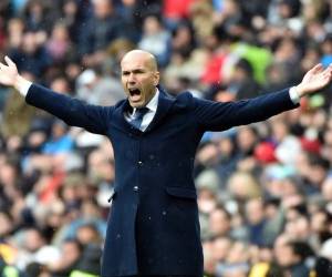 Zinedine Zidane, entrenador del Real Madrid de España.