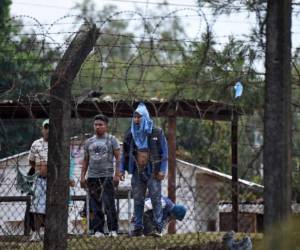 La prensa local informó sobre la posible detonación de granadas durante el motín. FOTO: AFP