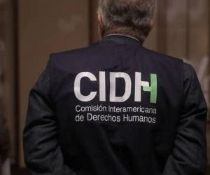 La Corte también determinó que durante las detenciones y el proceso posterior a su muerte, el Estado desconoció la identidad y expresión de género de Leonela Zelaya.