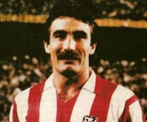 Los equipos españoles han lamentado la muerte del jugador. Foto: Twitter.