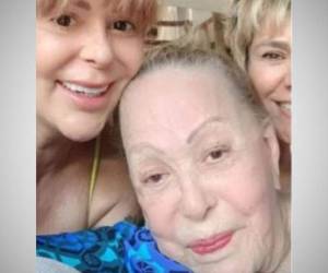 En los últimos meses, Guzmán ha estado muy pendiente de la salud de su mamá. Foto Instagram