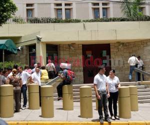 Las citas para entrevistas de visas de turistas aún no están disponibles.