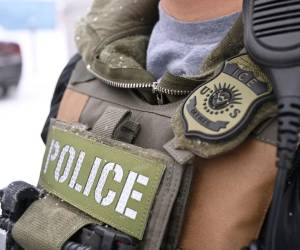 Agentes del ICE formarían parte de los dispositivos de seguridad en las afueras de los estadios mundialistas en Estados Unidos.