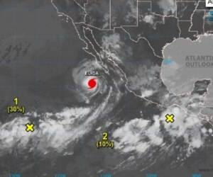 No se ha emitido ninguna advertencia, reportó el lunes por la noche el Centro Nacional de Huracanes de Estados Unidos. Foto: Twitter