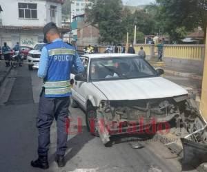 Se espera que en las próximas horas se conozca la identidad del hombre que tenía entre 40 y 50 años de edad. Foto: Estalin Irías | EL HERALDO.