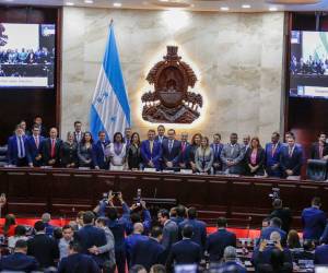 Diputados lanzan agresivo paquete de leyes en primera sesión del nuevo Congreso.