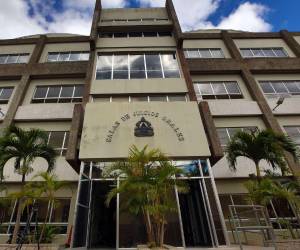 La decisión de absolver a los acusados fue por unanimidad de votos.