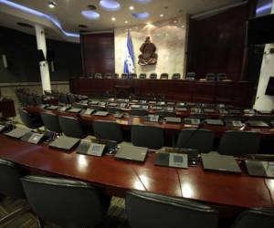 Las sesiones dentro del Congreso Nacional se suspendieron desde el 30 de agosto.