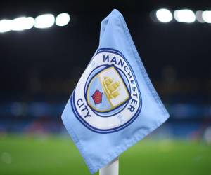 El Manchester City atraviesa uno de los momentos más delicados de su historia reciente luego de que una comisión independiente lo declarara culpable de infringir 114 de 115 normas financieras de la Premier League por las que fue acusado.