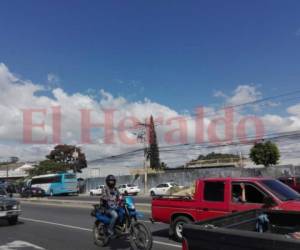 El territorio está siendo afectado por el ingreso del cuarto empuje de aire frío de la temporada, en la zona norte es donde se sienten los efectos principalmente. (Foto: El Heraldo)