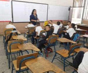 En Honduras cuatro de cada diez niños, niñas y adolescentes en edad escolar se mantienen fuera del sistema educativo.