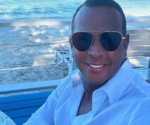 Tras terminar su relación de cuatro años con la cantante Jennifer López, Alex Rodríguez se encuentra soltero. Foto: @arod