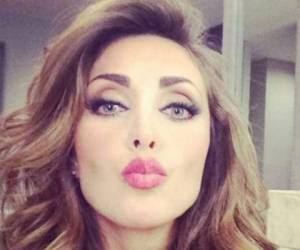 A sus 34 años, la cantante ya se convirtió en feliz esposa y sobre todo feliz mamá. Foto Instagram