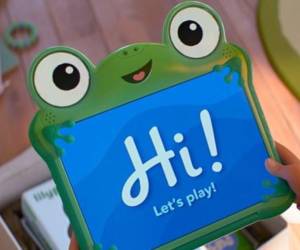 LilyPad es el nuevo juguete de Bonnie, que pone a temblar a toda su colección de juguetes clásicos.