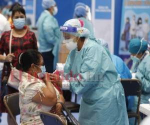 Una vez estén inmunizados los docentes se comenzará un proceso gradual de reapertura de los centros educativos. Foto: David Romero/EL HERALDO.