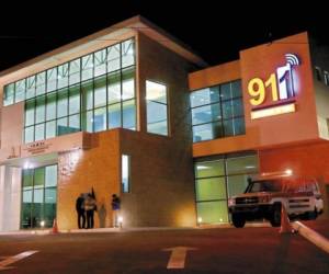 Las ambulancias del 911 han trasladado a varias personas con covid-19 a los centros asistenciales.