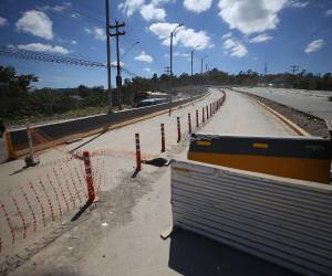 Aunque se negocia agilizar los trabajos con la empresa constructora, el puente seguirá cerrado mientras se cumple el tiempo técnico requerido.