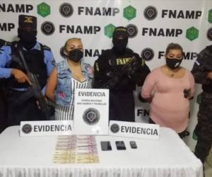 La Fuerza Nacional Antimaras y Pandillas (FNAMP) capturó a las supuestas extorsionadoras.