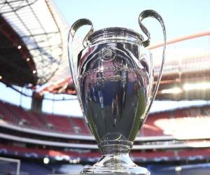 La UEFA tuvo que quitar la sede de la final a Estambul por segundo año seguido porque Turquía fue incorporada el viernes a la lista de países a los que no pueden viajar los ingleses por sus brotes de coronavirus. Foto:AP