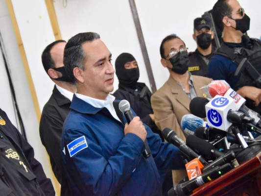 El fiscal general de El Salvador, Rodolfo Delgado, dijo que no tiene un elemento objetivo para proceder. Foto: Fiscalía de El Salvador.