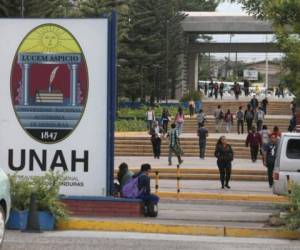 Los estudiantes llegaron con normalidad a recibir sus clases a Ciudad Universitaria de la capital de Honduras.
