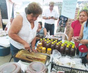 Los pequeños empresarios reportan baja en las ventas. (Fotos: Juan Flores)