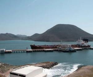 Militares reforzaron la seguridad tras los enfrentamientos registrados en Mazatlán y El Rosario.