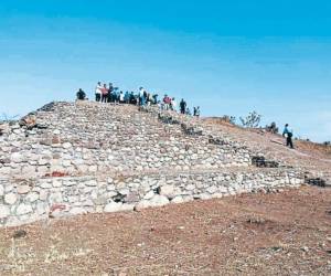 Los caminos y montículos de El Chircal, en La Paz, ahora lucen limpios, al igual que las pintura rupestres en la Villa de San Antonio.