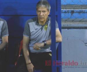 Carlos Restrepo dejó de ser el entrenador del Real España tras quedar eliminado ante Lobos en el repechaje. Foto: EL Heraldo