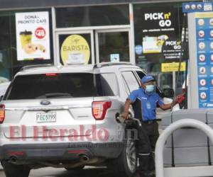 De marzo a julio se observó un menor consumo de combustibles debido al confinamiento por la pandemia del covid-19, donde casi todas las industrias paralizaron sus actividades.