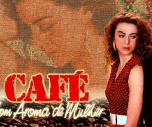 Margarita Rosa de Francisco interpretó a 'Gaviota' en la telenovela 'Café Con Aroma de Mujer', y 23 años después luce igual de bella.