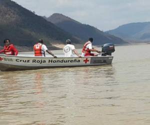 La Cruz Roja se prepara para atender las emergencias en las playas. Foto: Cortesía Cruz Roja Hondureña.