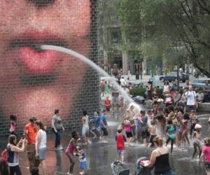 La ola de calor, que seguirá probablemente hasta última hora del domingo. Foto: Agencia AFP