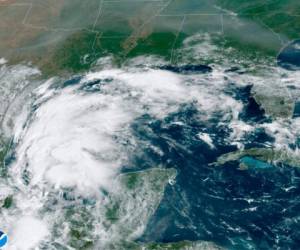 Imagen satelital de la tormenta Nicholas el 12 de septiembre de 2021 en el Golfo de México. (Foto de la Oficina Nacional de Administración Oceánica y Atmosférica de EEUU, NOAA, vía AP).
