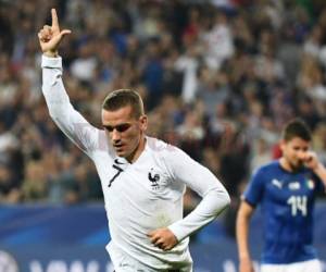 Griezmann celebra un gol con Francia en un amistoso ante Italia.