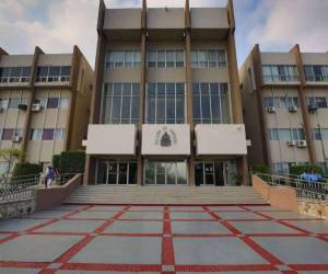 El caso surge tras la denuncia del MP por supuestas resoluciones contrarias a la ley emitidas sin la participación del tercer magistrado del TJE