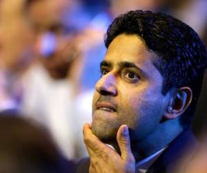 En esta foto del 25 de agosto del 2016 se ve al presidente del Paris Saint-Germain, Nasser Al-Khelaifi, en el sorteo para la Liga de Campeones en el Grimaldi Forum, en M naco. (AP Photo/Claude Paris)