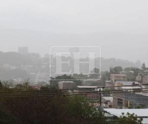 Las condiciones del tiempo en Honduras este sábado 30 de mayo estarán influenciadas por un sistema de inestabilidad atmosférica que favorecerá la presencia de lluvias en varias regiones del país. A continuación, te lo detallamos.
