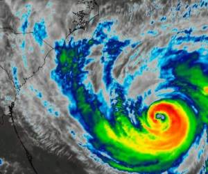 A las 5:00 de la mañana comenzaron las evacuaciones en la Isla Ocracoke, anunció la policía local. Foto: Twitter